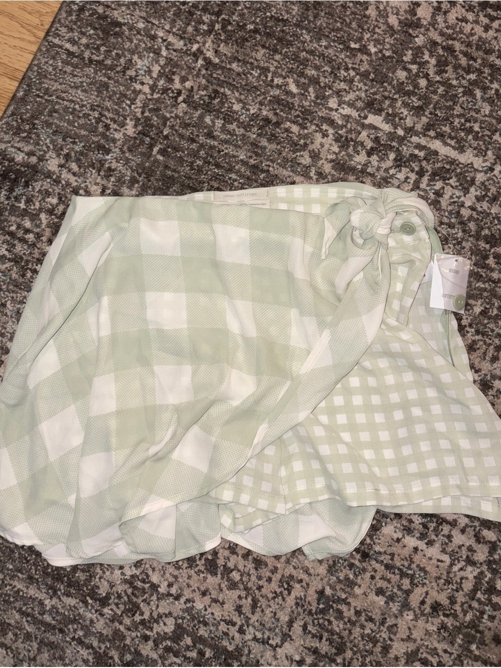 Urban Outfitters Sage Green Gingham Wrap Skort— Size 6, NWT